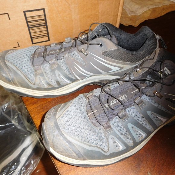 Skechers Hiking Shoe - Picture 2 of 4